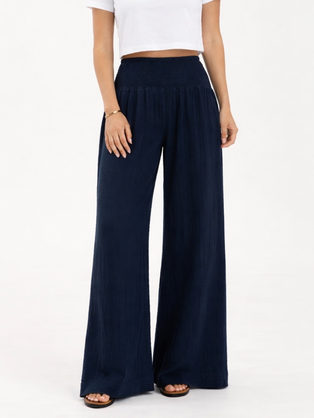 We Are Sundays Lila Pants Navy Double Gauze Wide Leg Smocked Waist Size Small